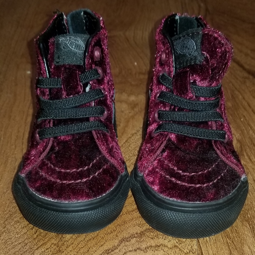 Little girls shoes